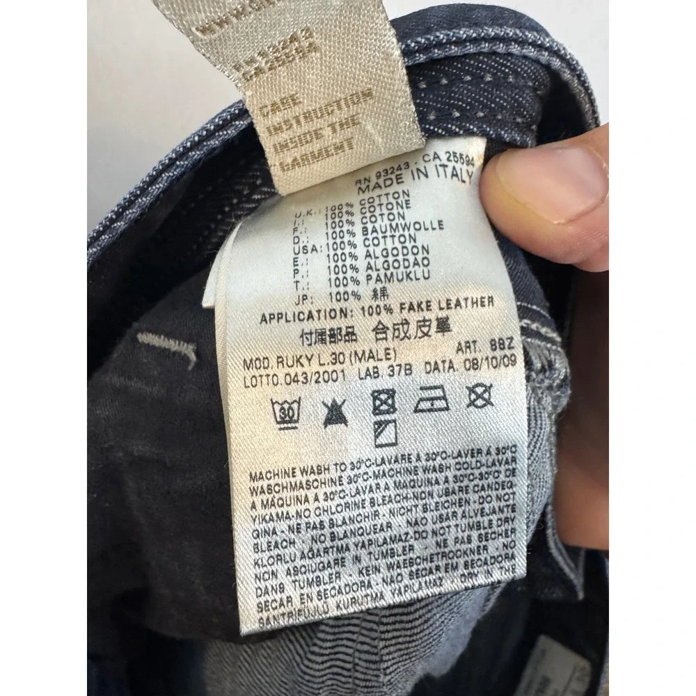 Diesel Ruky 0088Z‎ Mens Dark Wash Straight Leg Jeans  Italy 32x30 Fits 32X28